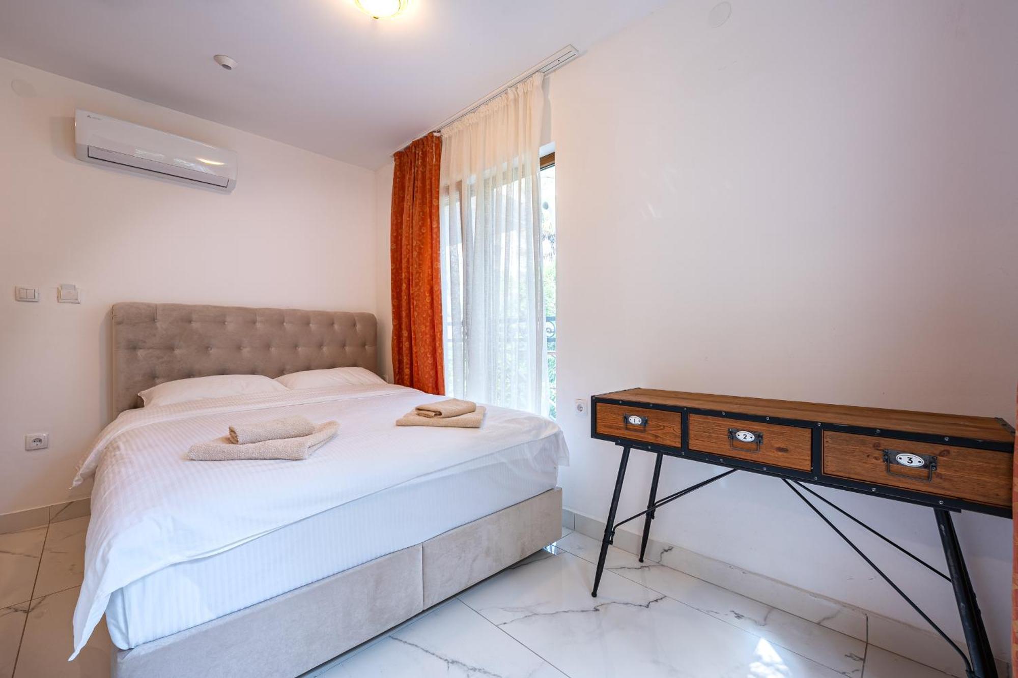Apartment Perla *