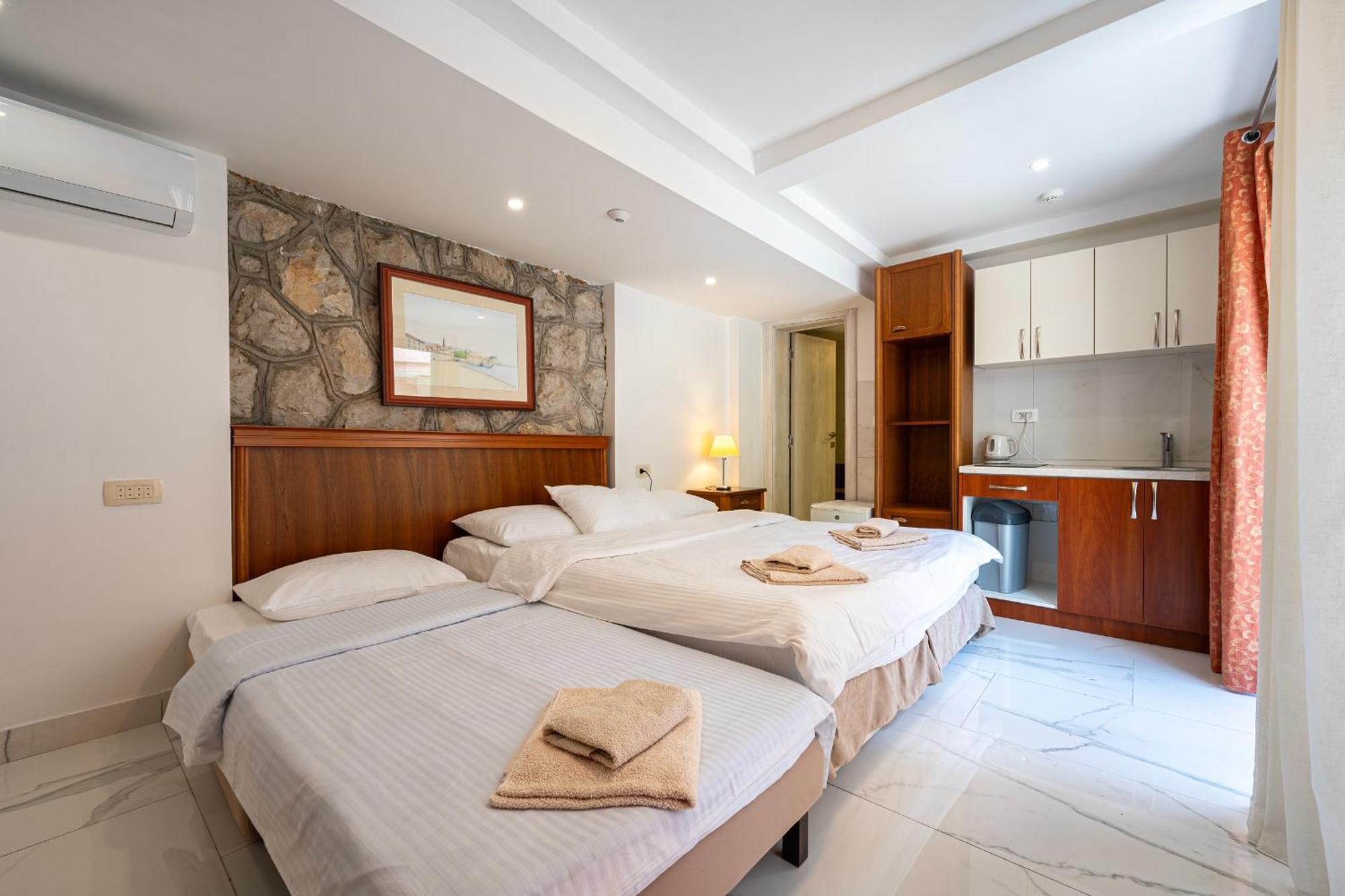 Perla Apartment *